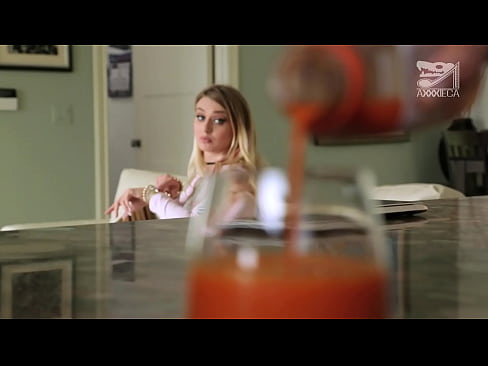 ❤️ ສາວຮ້ອນທີ່ມີ tits ໃຫຍ່ແລະ pussy ໃກ້ຊິດໄດ້ຮັບ cock ຈາກ loser, ແຕ່ຍາກຫຼາຍ ❤ ມີເພດສຳພັນ ຢູ່ພວກເຮົາ ☑